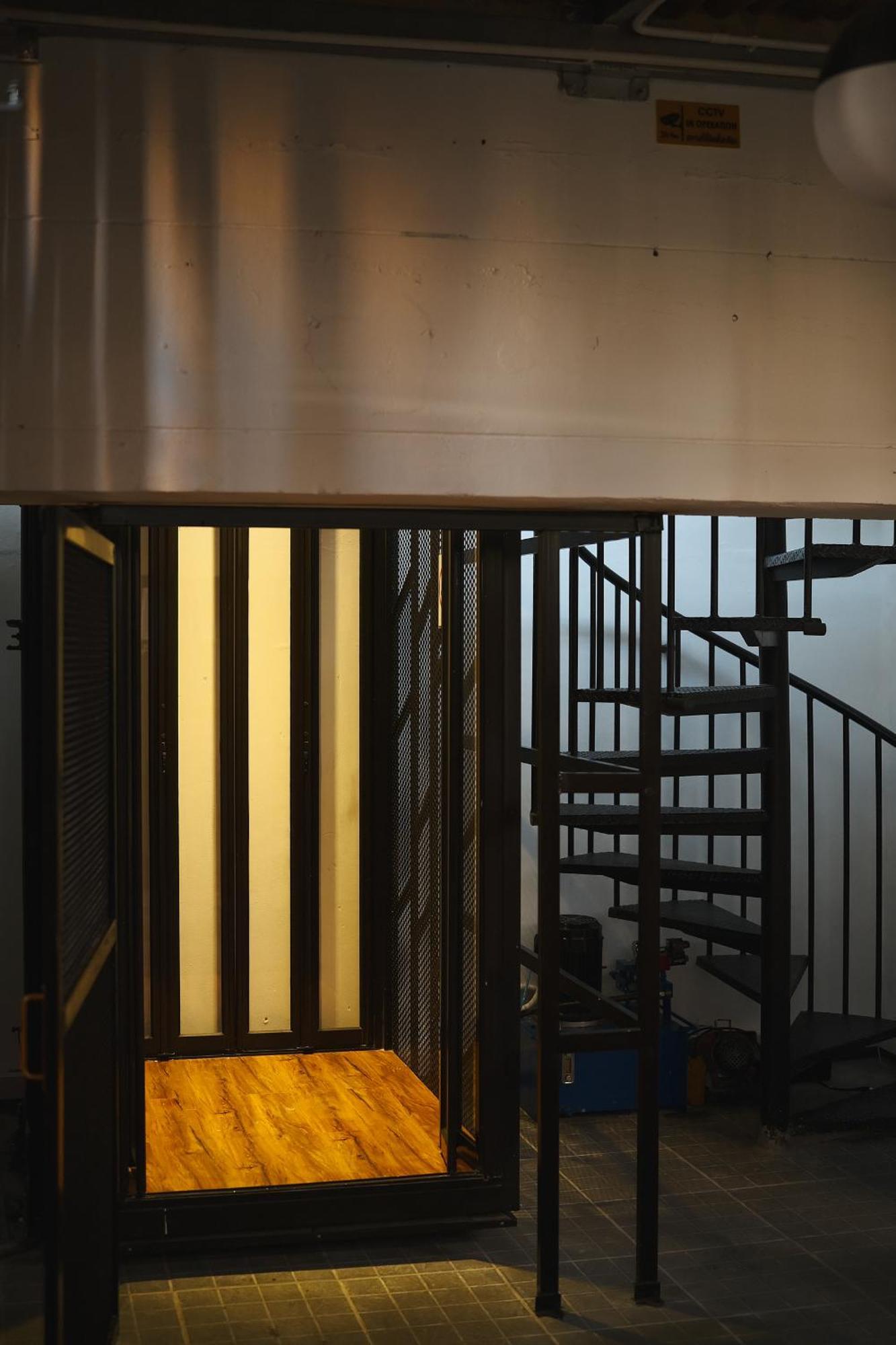 2br Stylist Rare Find China Town